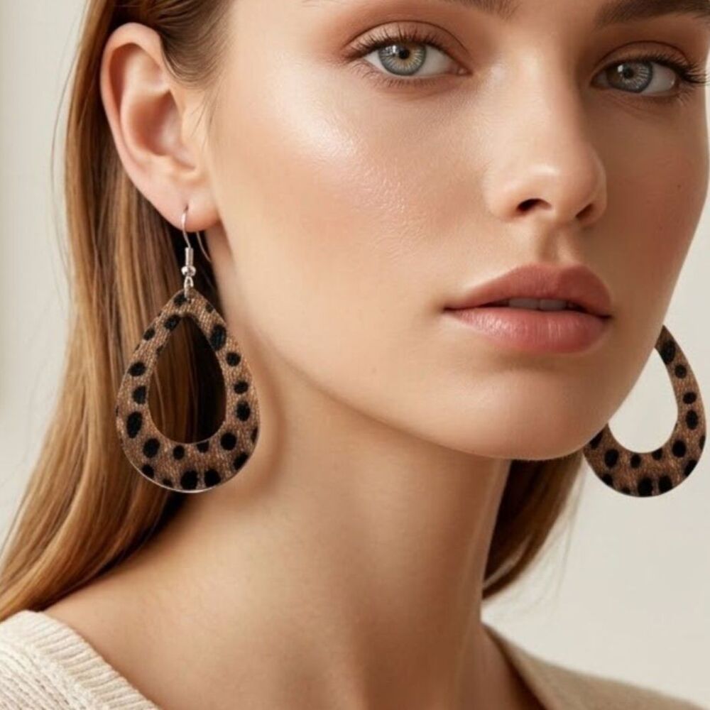 Leopard Print Faux Leather Teardrop Black and Mocha Lightweight Earrings